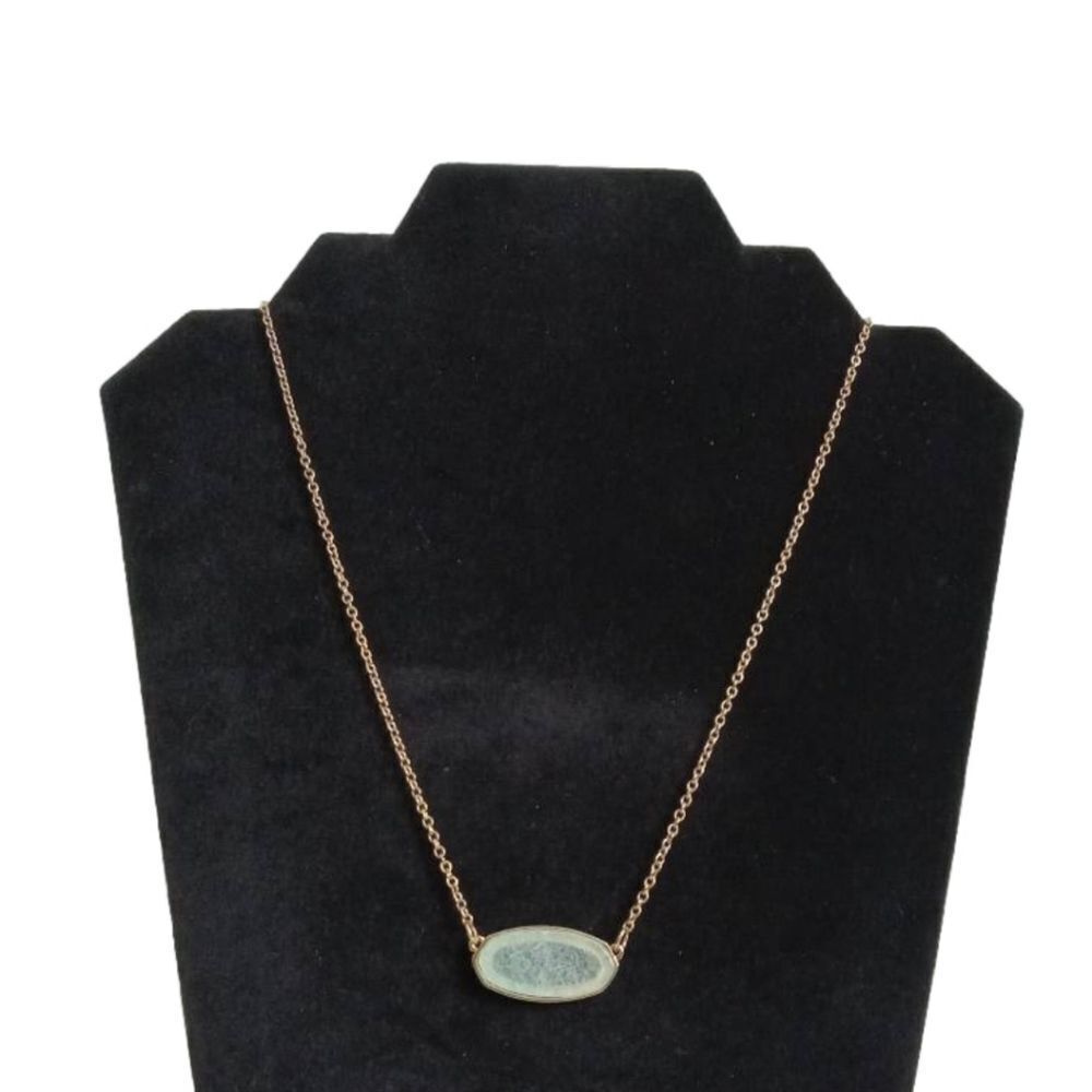 Gold Tonedโand Green Lightweight Faux Plastic Gemstone Oval Pendant Necklace